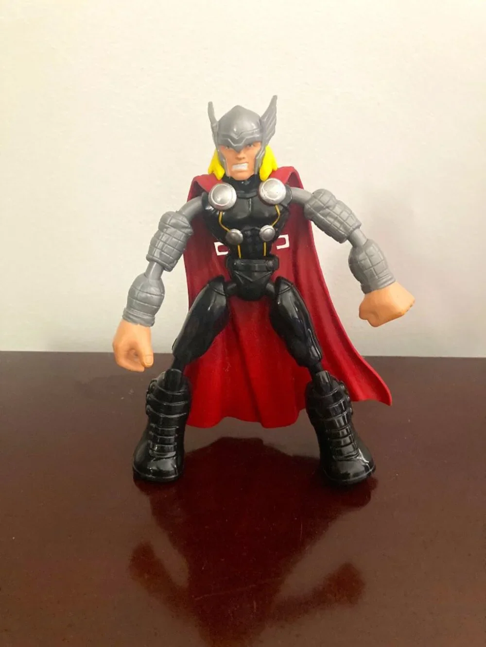 Marvel Thor Action Figure 2020 Hasbro Titan Hero Black Suit Red Cape 6in Toy